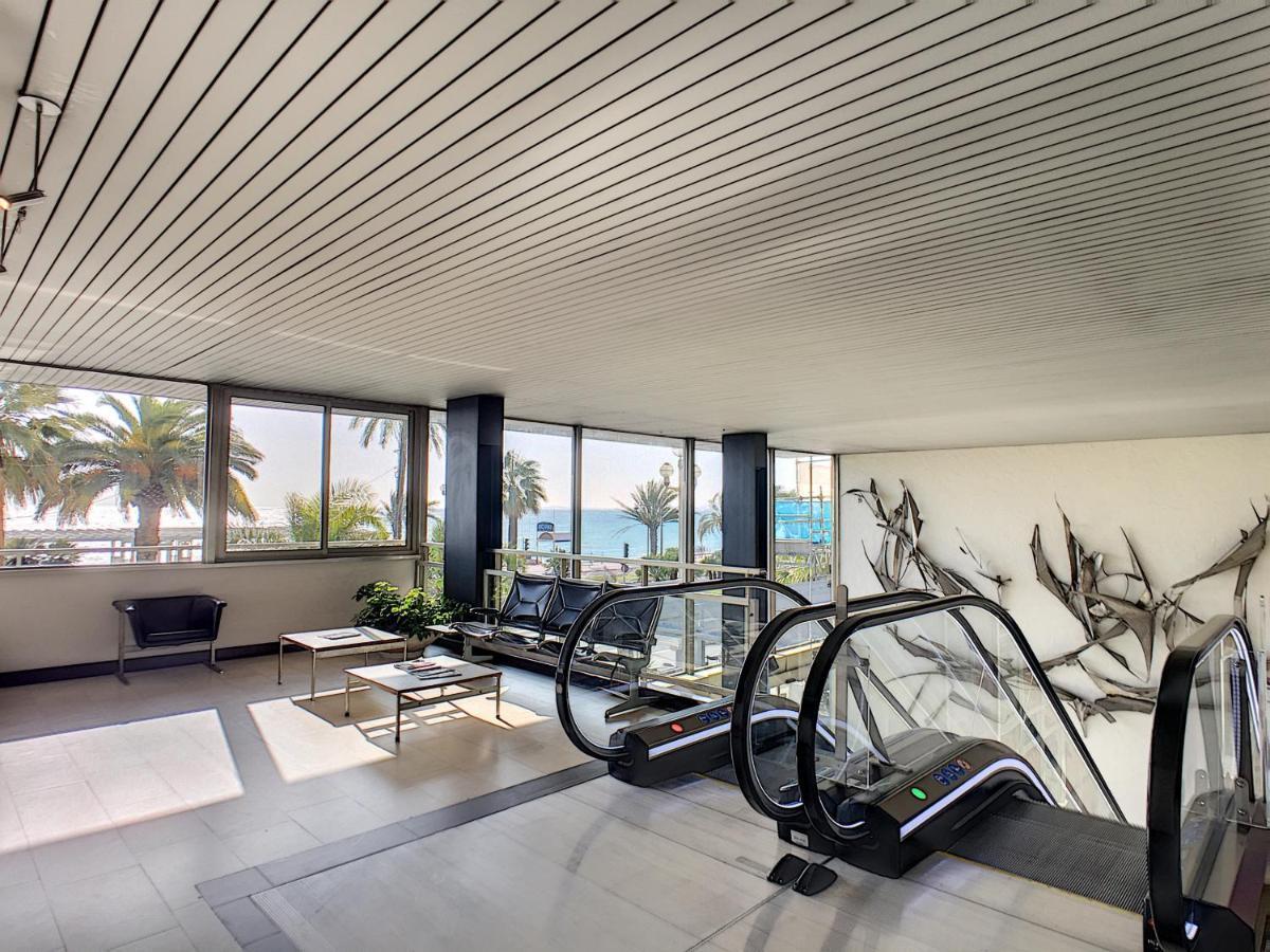 Nestor&jeeves - Royal Luxembourg - - Swimming Pool On Roof * Nizza
